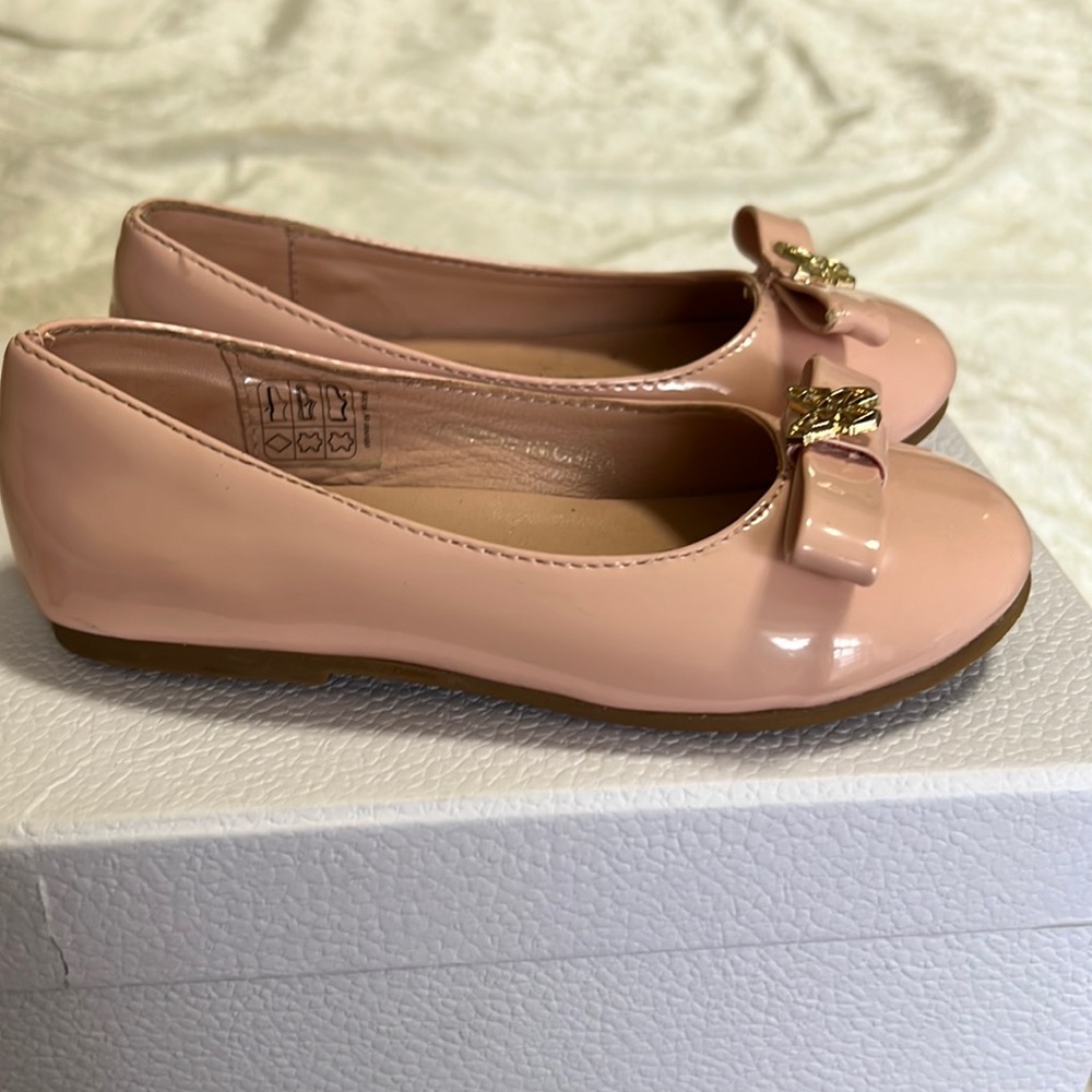 Age of Innocence Flats
